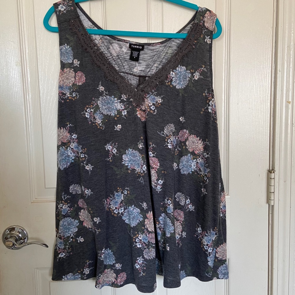 $15 or 2/$20 Torrid gray floral razor back top